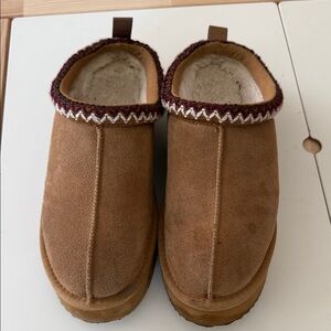 Cozy Tan Suede Slippers
